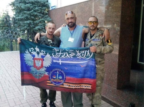 Name:  islamic militants on russia's side.jpg
Views: 982
Size:  67.7 KB
